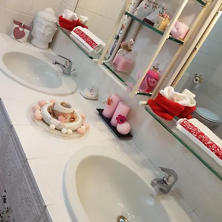 La Delice Hotel *